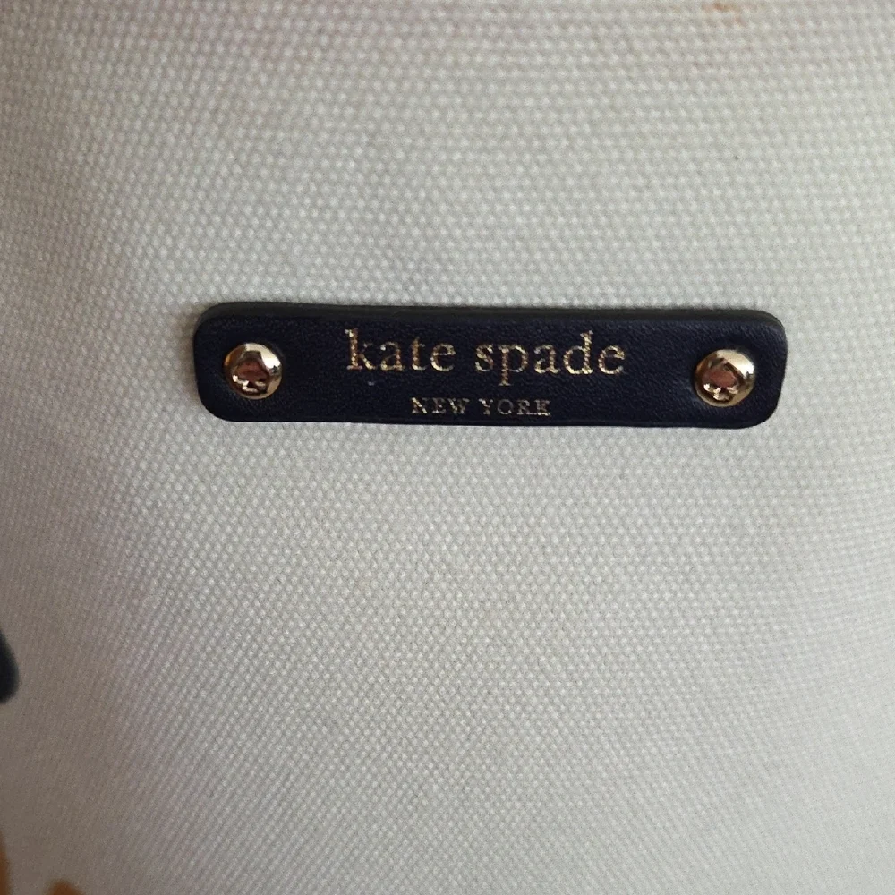 Kate Spade EUC Cheerful Cream and Gold Canvas Tote - Picture 2 of 10